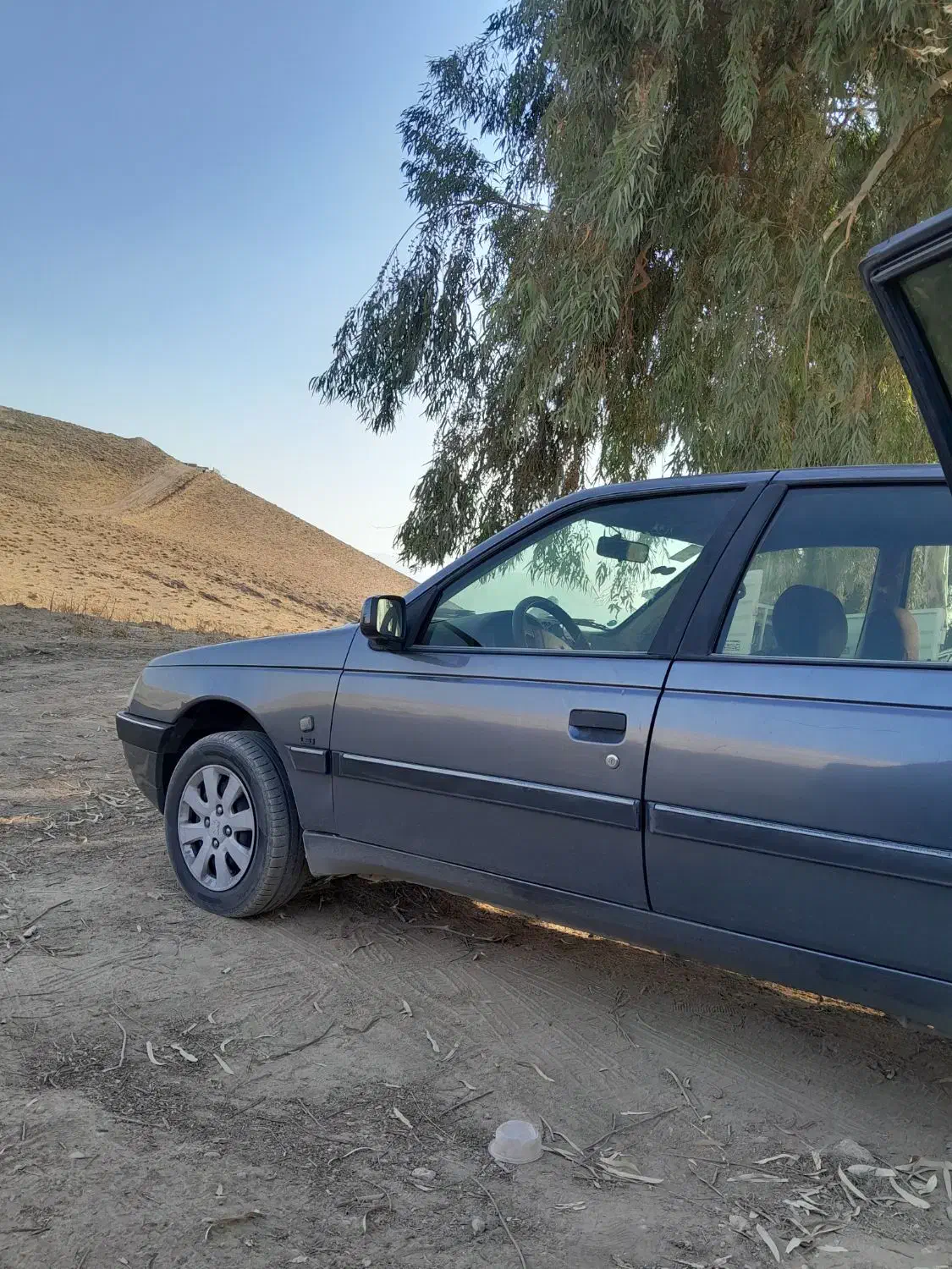 کیف مدارک پیدا کردم|اشیا|شیراز, فرگاز|دیوار