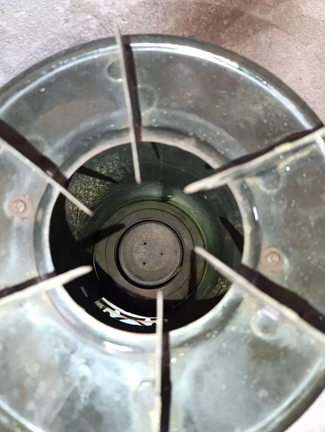 والور نفتی|کلکسیون اشیاء عتیقه|ارومیه, |دیوار