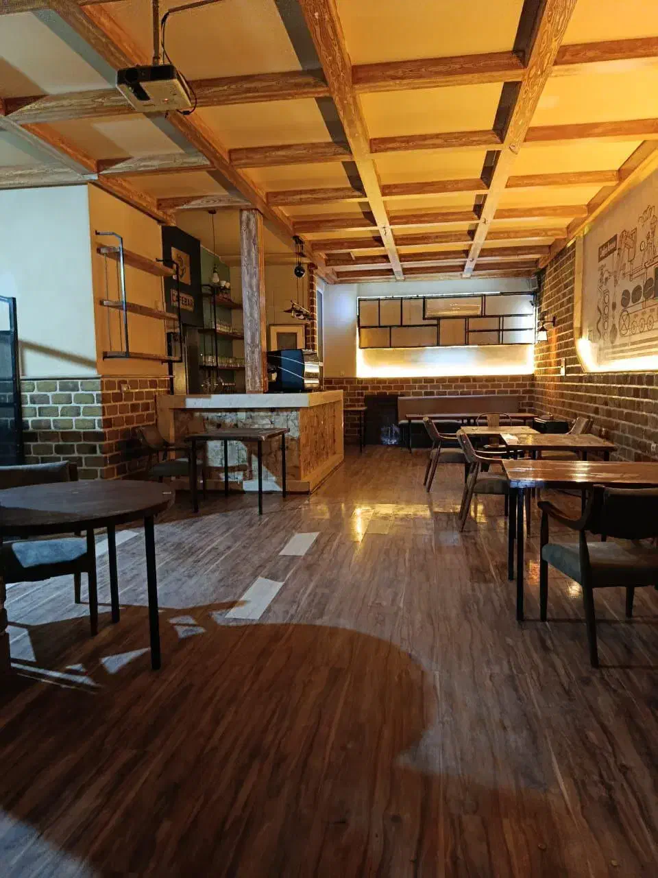 کافه رستوران با تجهیزات|اجارهٔ مغازه و غرفه|کرج, شهرک جهازیها|دیوار