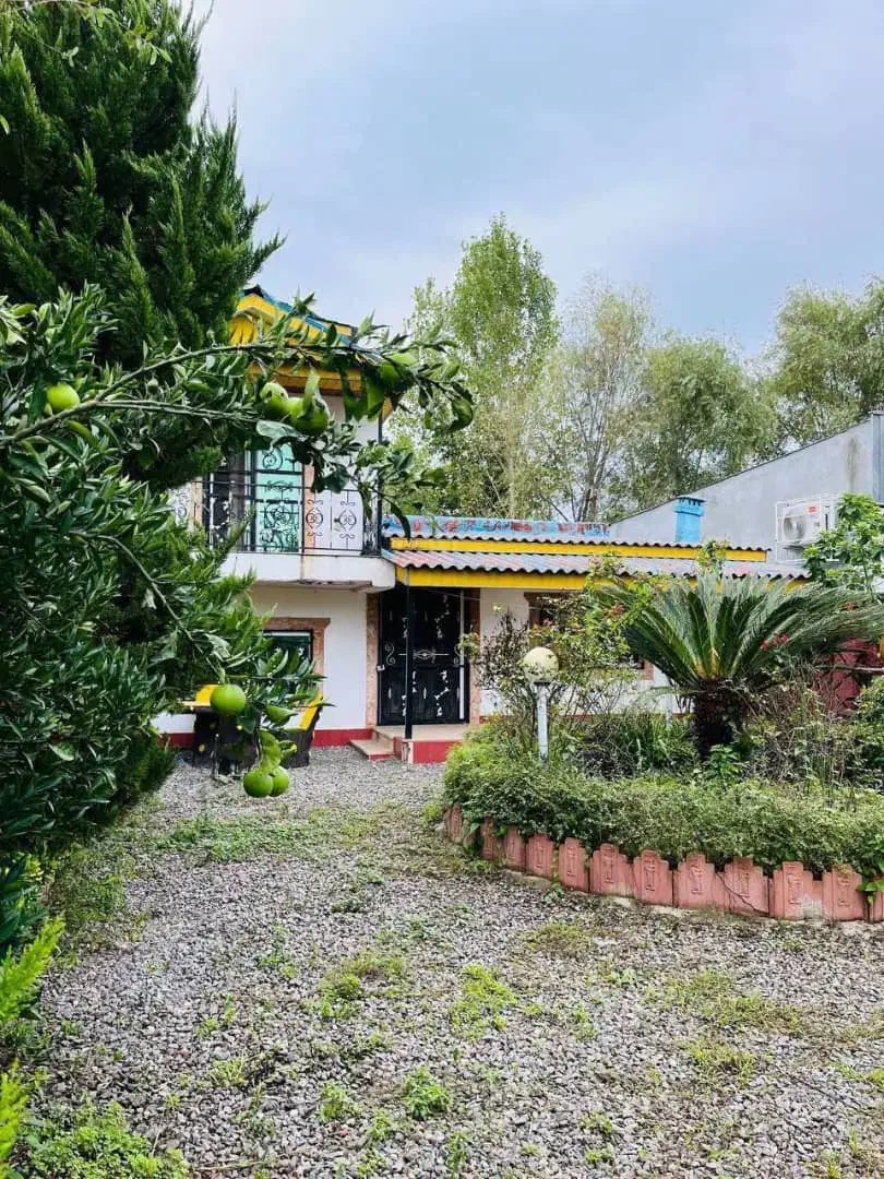 ویلا باغ همه چی تمومه/خونه مادر بزرگه اینجاست|فروش خانه و ویلا|چمستان, |دیوار