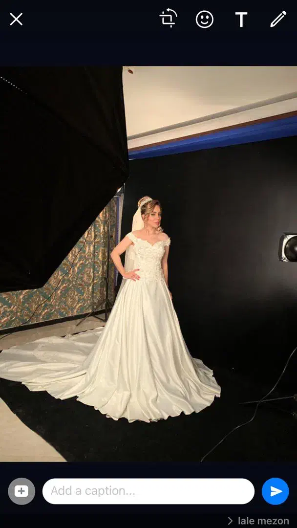 لباس عروس|لباس|مشهد, سجاد شهر|دیوار