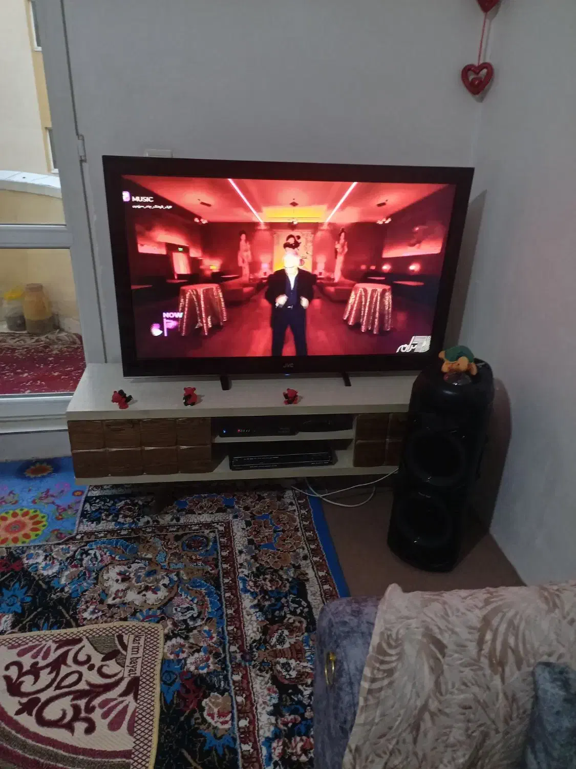 تلوزیون در حد نو ۴۷اینج|تلویزیون و پروژکتور|سهند, |دیوار