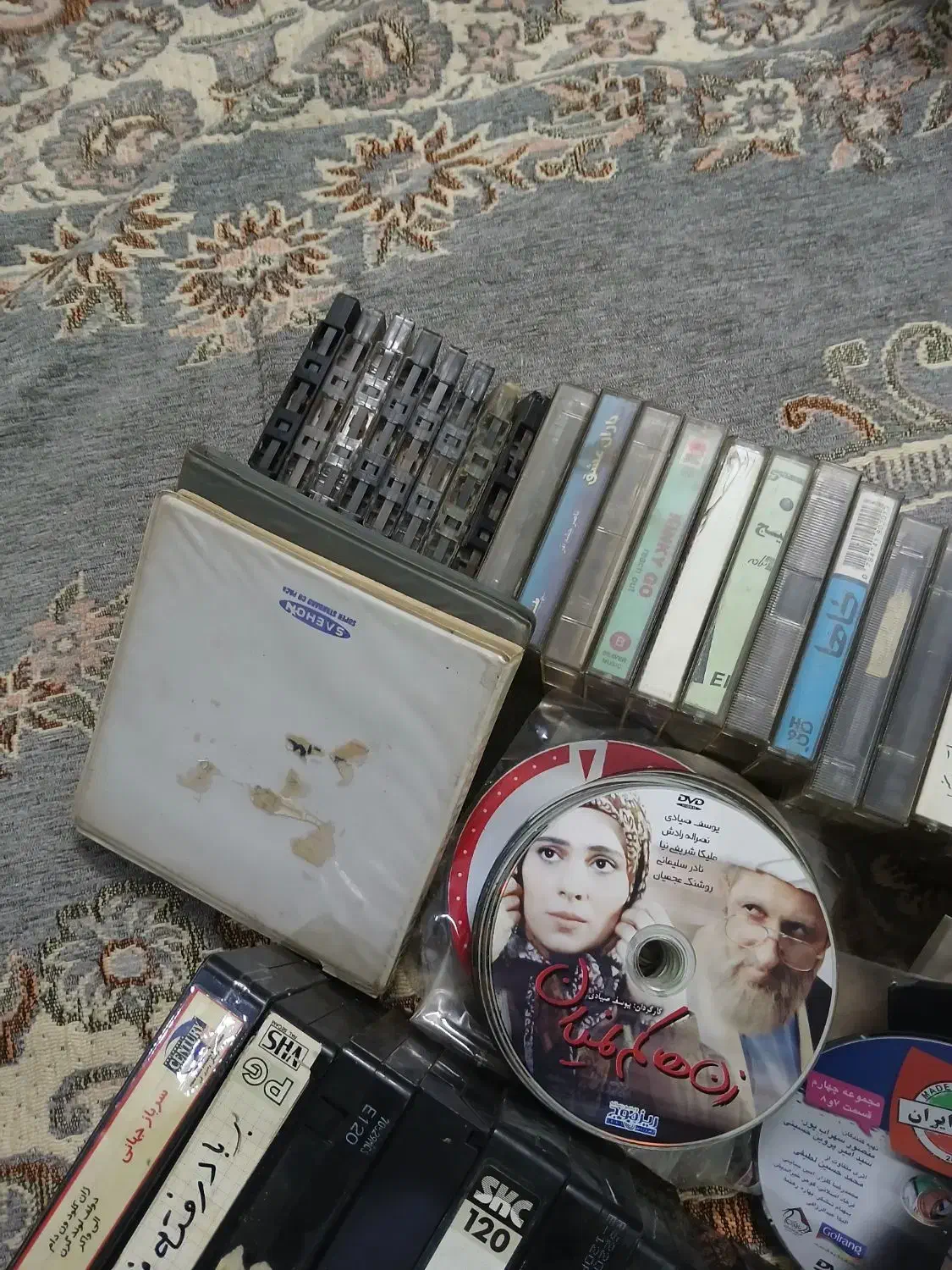 نوار ویدئو VHS و نوار کاست و سی دی|فیلم و موسیقی|تهران, آهنگ|دیوار