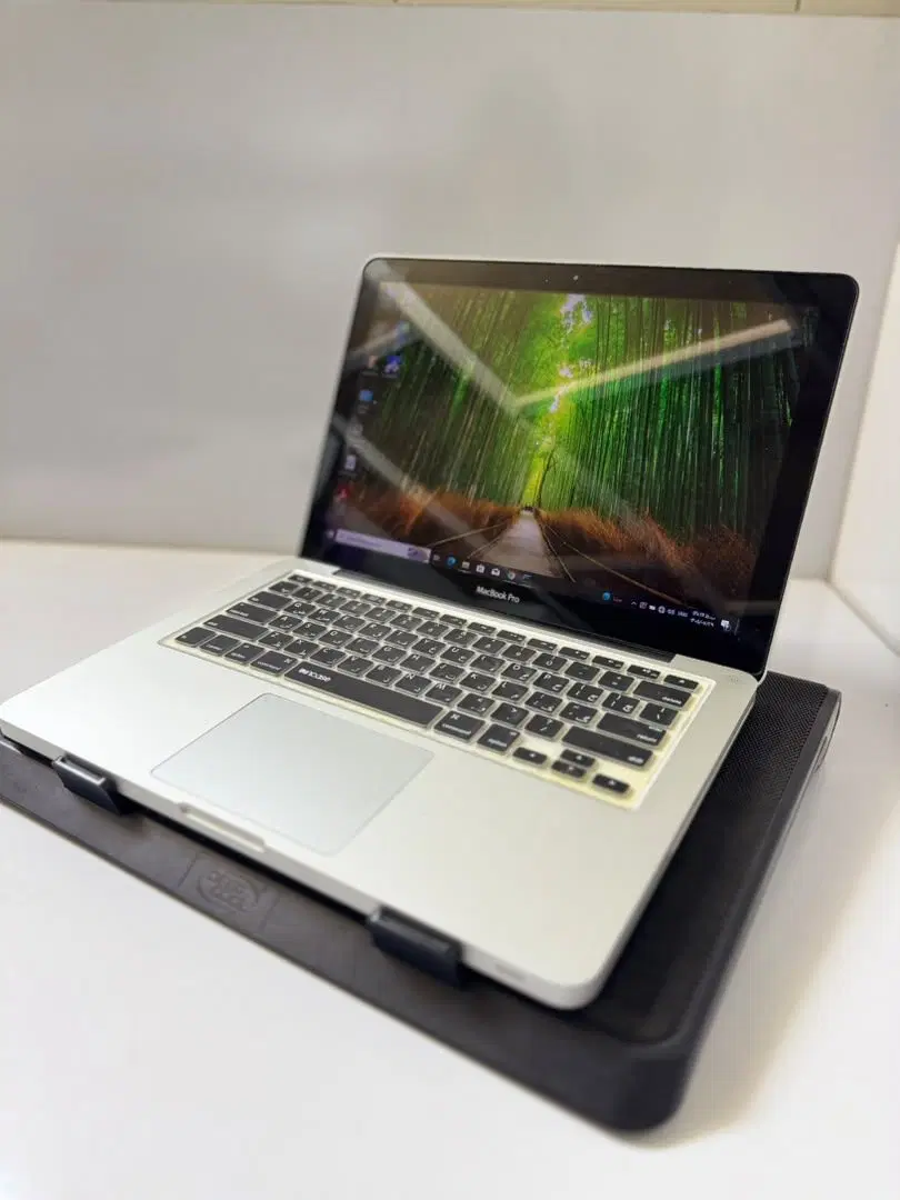 Mackbook Pro|رایانه همراه|اصفهان, نقش جهان|دیوار
