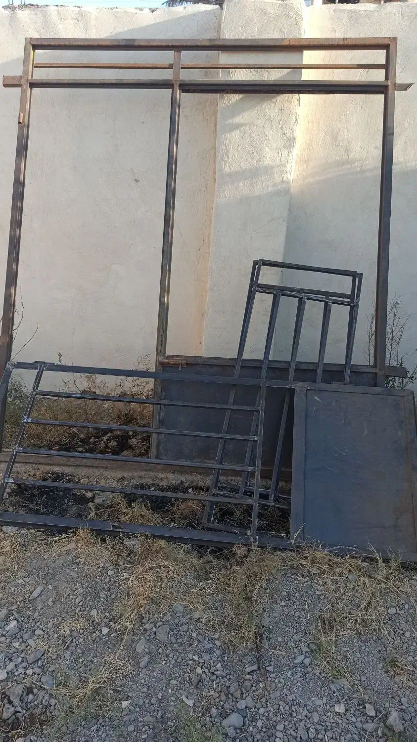 در مغازه|مصالح و تجهیزات ساختمان|جزنیک, |دیوار