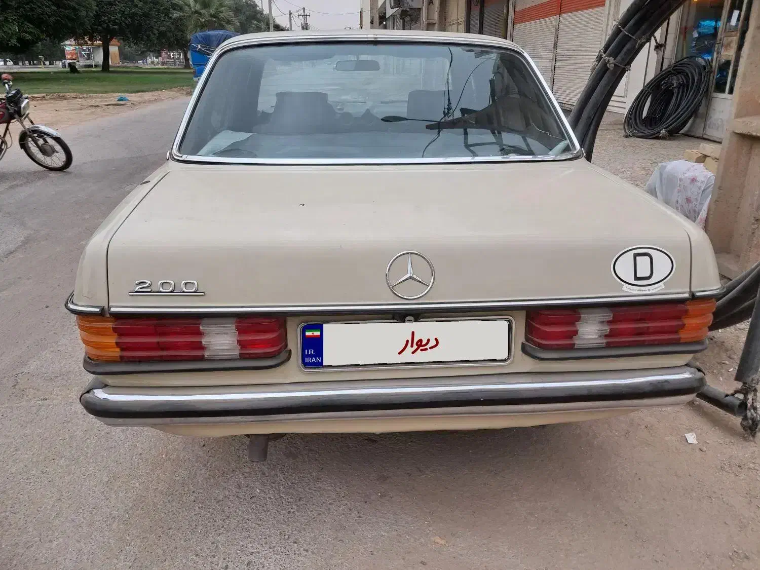 بنز دانشجویی ۲۰۰مدل ۸۳ موتور مشکی|خودرو کلاسیک|تهران, پاسداران|دیوار