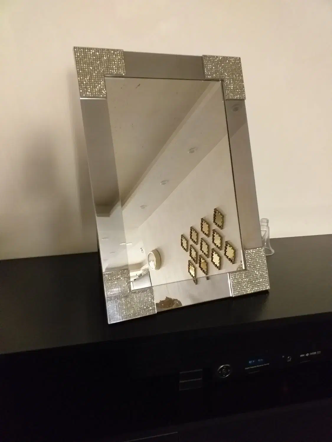 آینه بسیار زیبا وکمیاب برند ریجنت|آینه|تهران, تهرانسر شرقی|دیوار