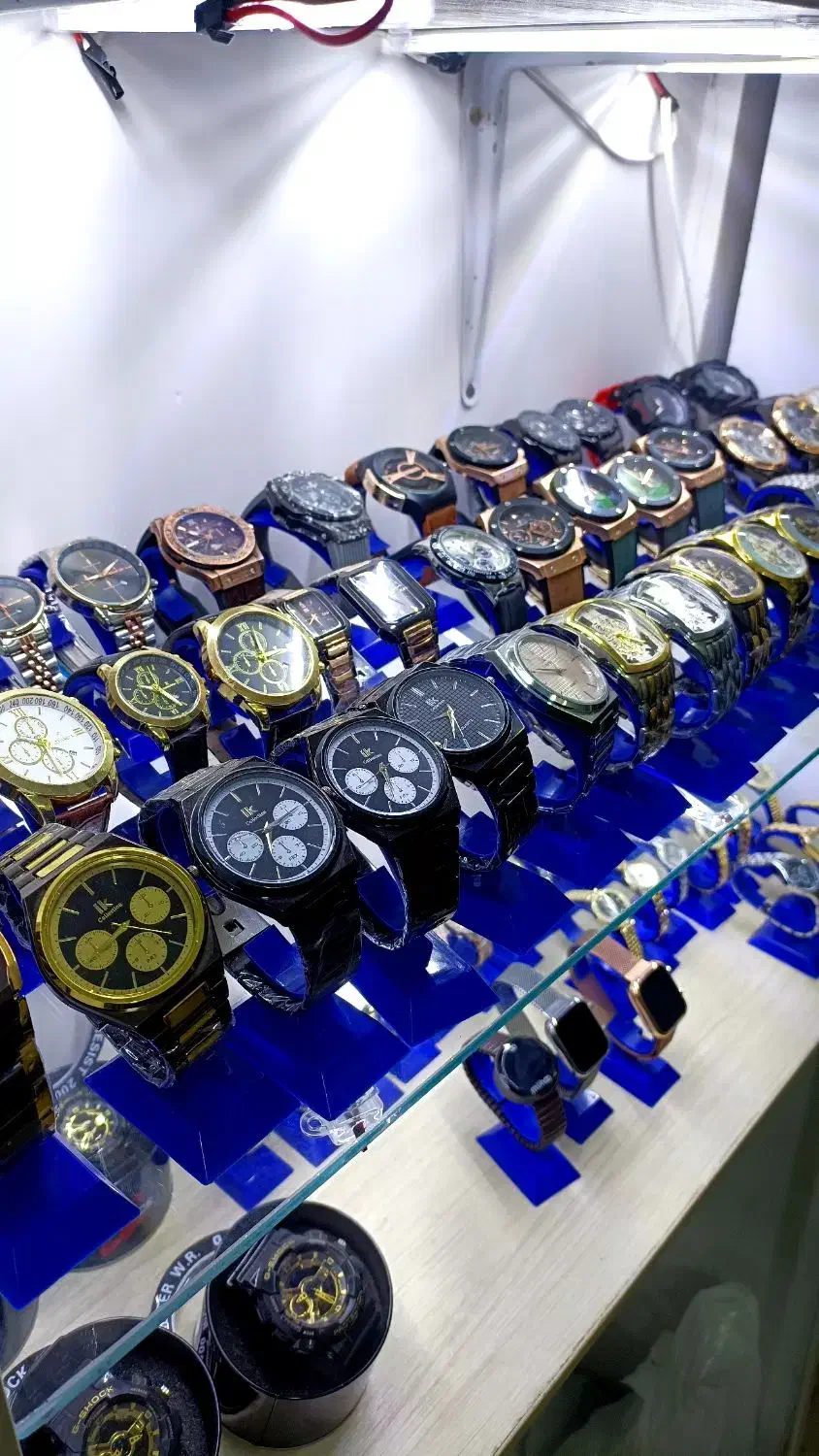 فروش ساعت های اقتصادی|ساعت|کاشان, باهنر|دیوار