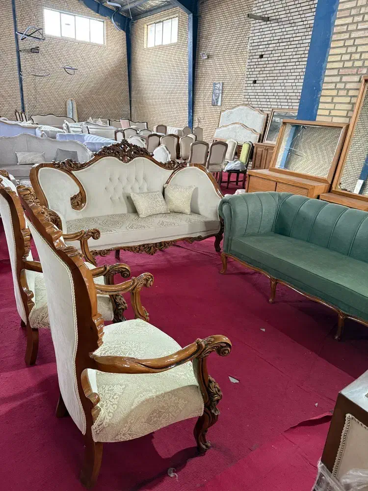 مبل /مبلمان/کلاسیک /سلطنتی|مبلمان خانگی و میز عسلی|رشت, اسماعیل آباد|دیوار