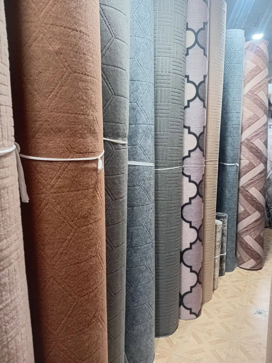 فرش موکت کریمی اصل|موکت|ارومیه, |دیوار