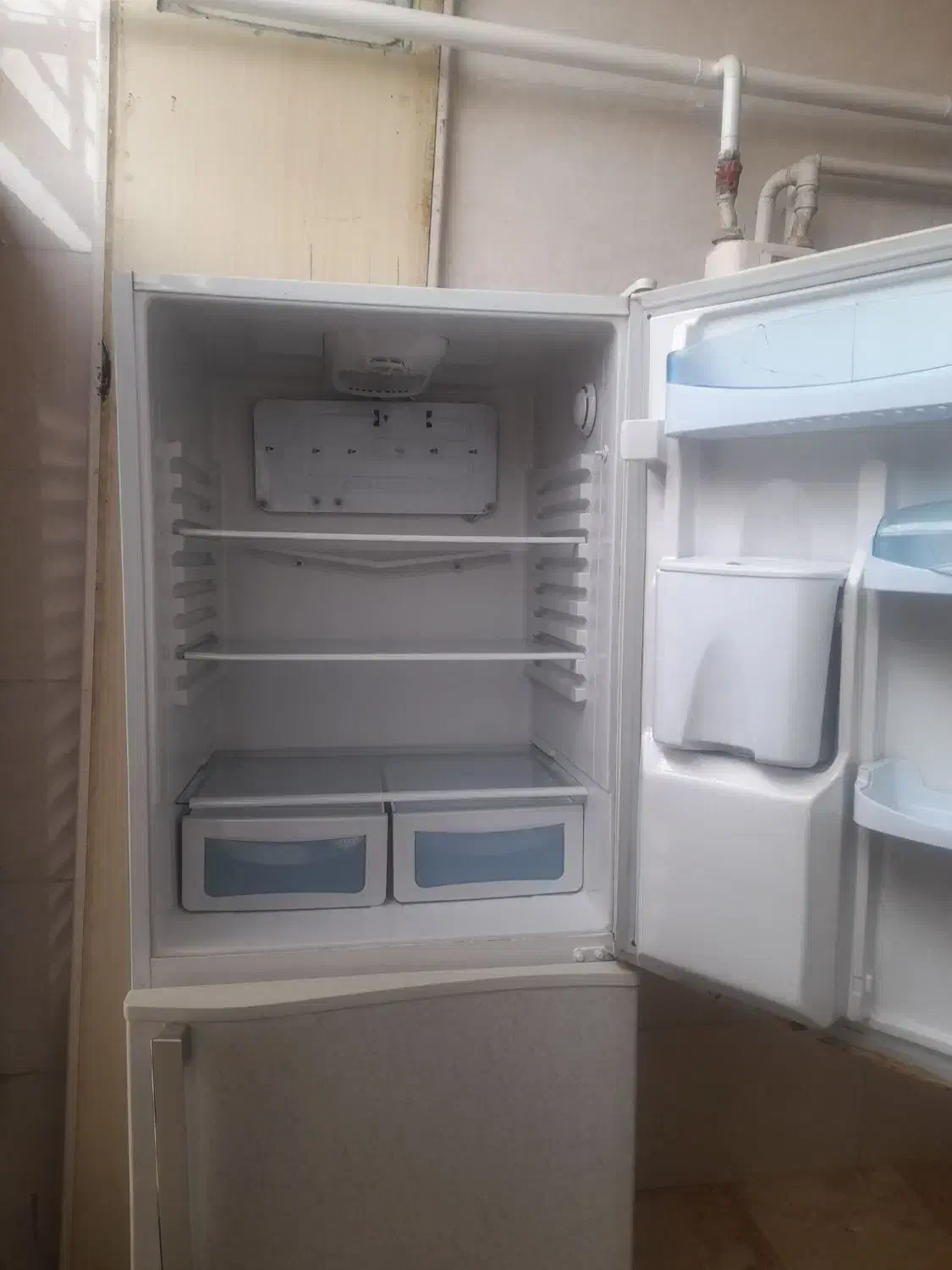 یخچال فریزر کاملا تمیز و سالم|یخچال و فریزر|شاهینشهر, گزبرخوار|دیوار