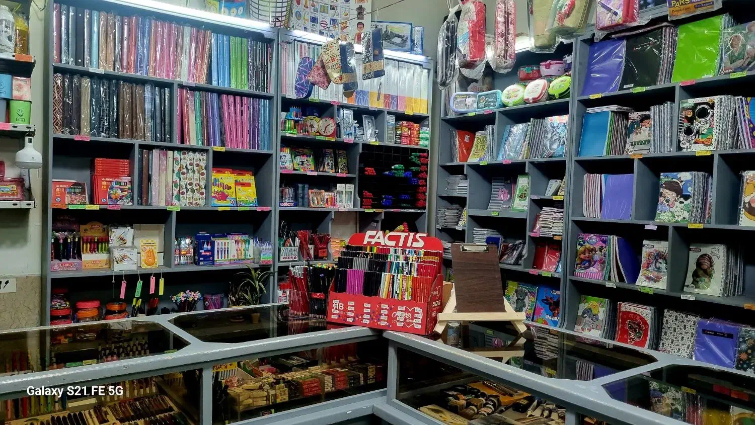 لوازم التحریر . لوازم هنری پلیکان|لوازم التحریر|آباده, |دیوار