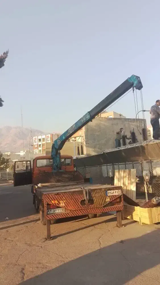 خدمات ،اجاره ،کرایه،جرثقیل کفی ۳تن در کل تهران|خدمات حمل و نقل|تهران, فتح|دیوار