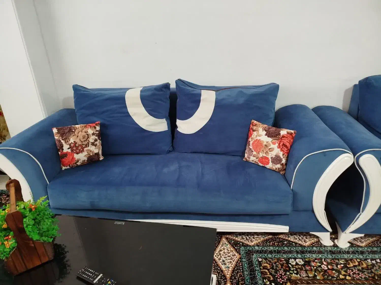 مبل|مبلمان خانگی و میز عسلی|نهاوند, |دیوار