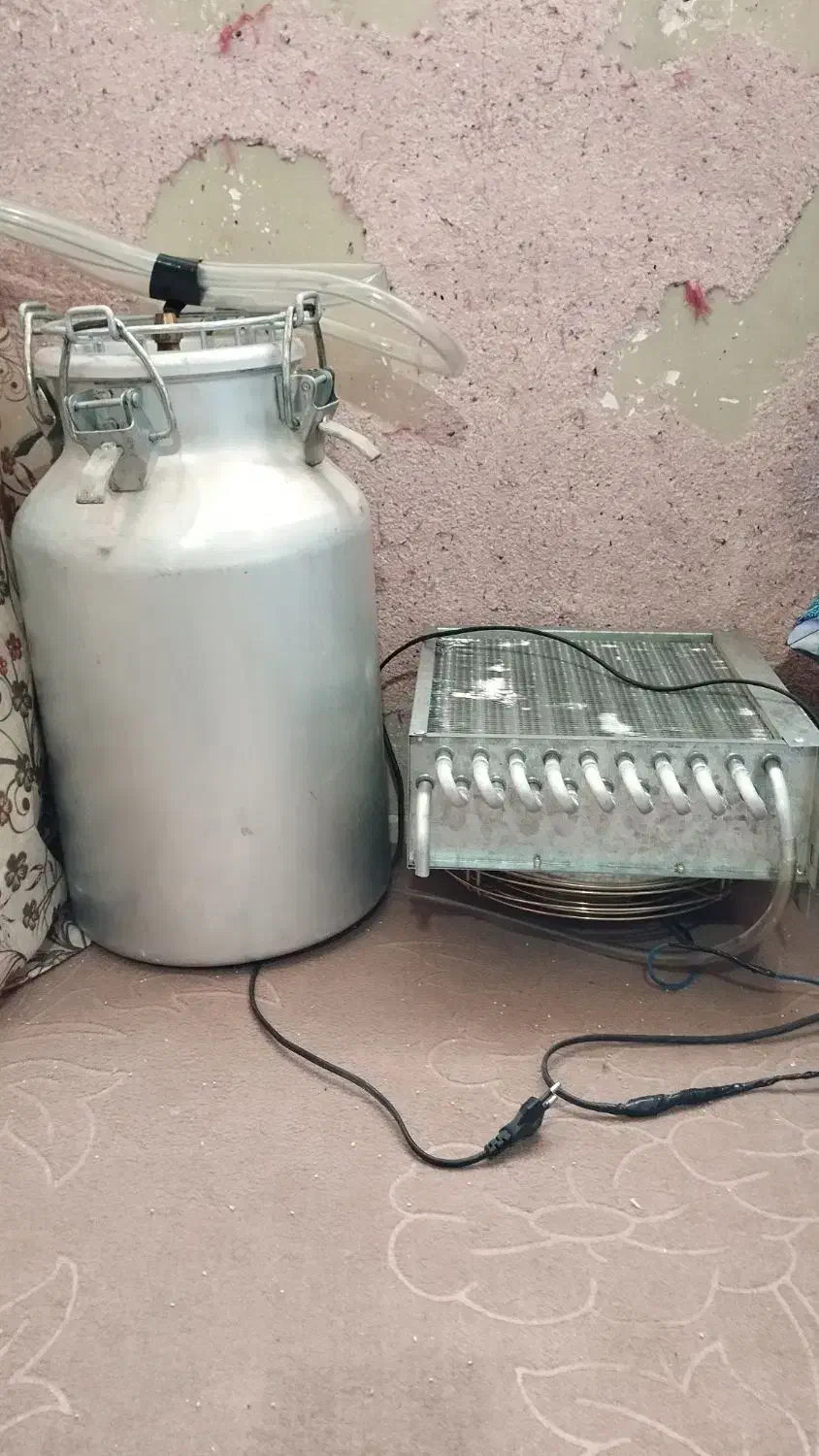 گلاب گیر|ظروف پخت‌وپز|قم, نوبهار|دیوار