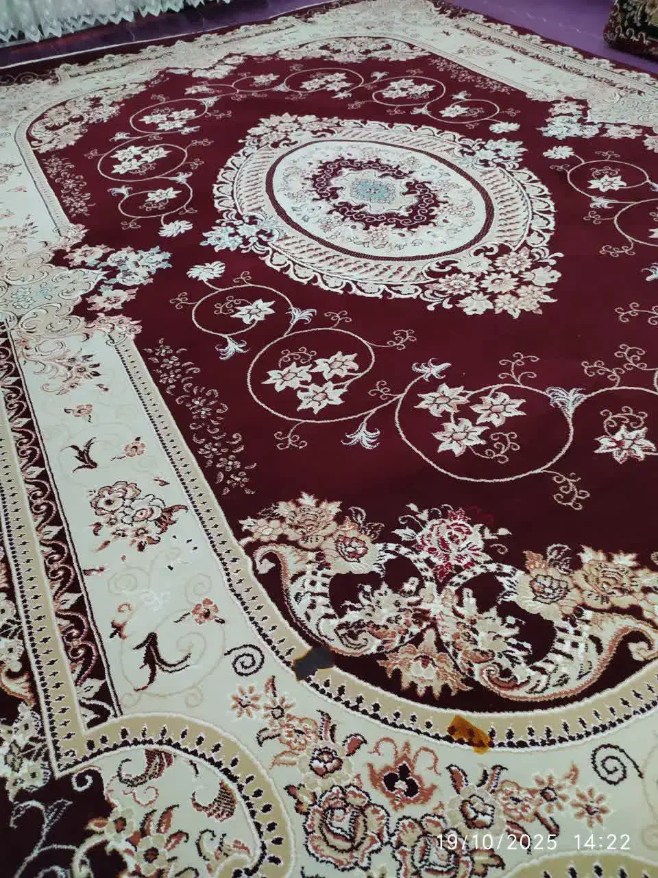 ۲عدد فرش ۶ متری و ۱ عدد کناره فرش|فرش|همدان, |دیوار