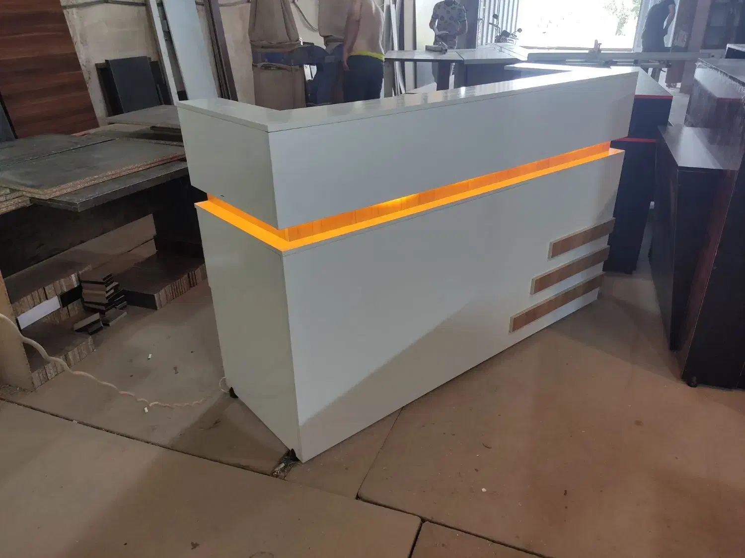 میز مدیریت آراز/نیم ست اداری/کانتر/صندلی|دفتر کار|هشتگرد, فاز ۳ مهستان|دیوار