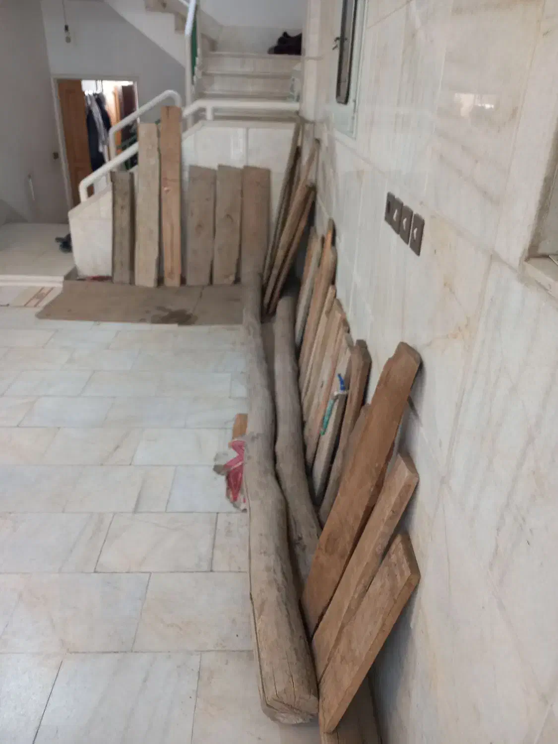 حراج چوب|حراج|اصفهان, باغ دریاچه|دیوار