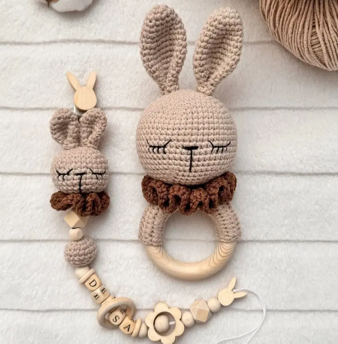 ست جغجغه وبند پستانک|اسباب و اثاث بچه|شیراز, رکن‌آباد|دیوار