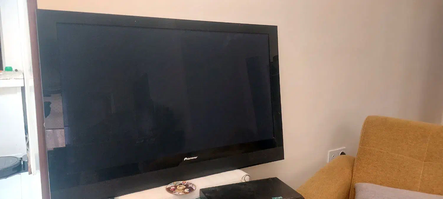 lcd pioneer|تلویزیون و پروژکتور|تهران, هفت حوض|دیوار