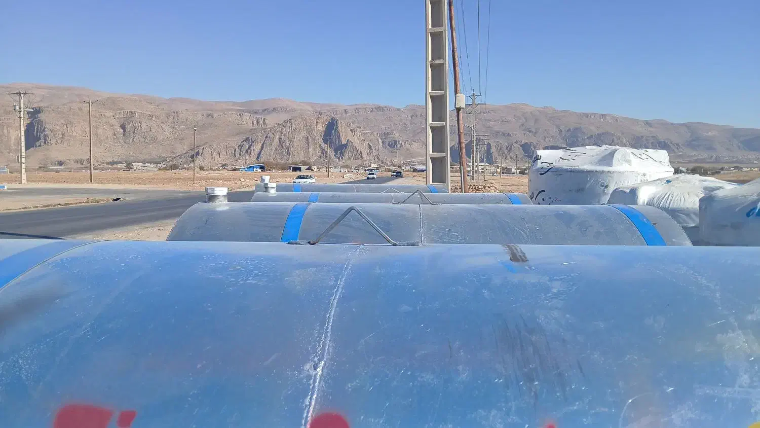 تانکر چرخدار فنر دار ۲۰۰۰|مصالح و تجهیزات ساختمان|فلارد, |دیوار