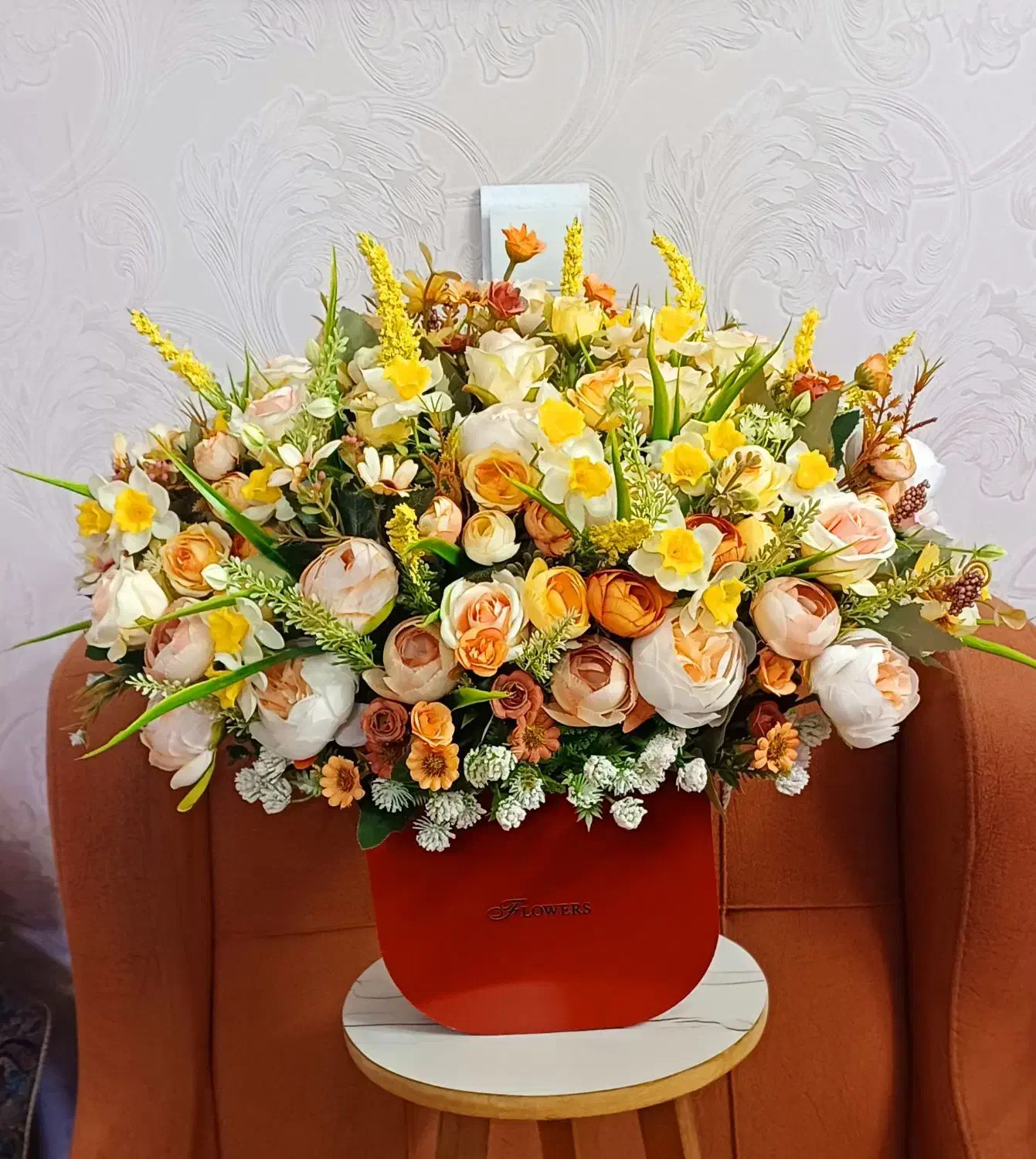 انواع باکس گل مصنوعی با قیمت اقتصادی|گل مصنوعی|شیراز, معالیآباد|دیوار