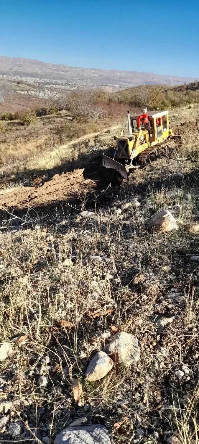 تسطیح زمین کشاورزی اجاره ی بلدوزر|خدمات پیشه و مهارت|شازند, |دیوار