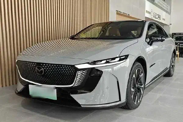 حواله مزدا ez6 2025|خودرو سواری و وانت|تهران, سعادت‌آباد|دیوار