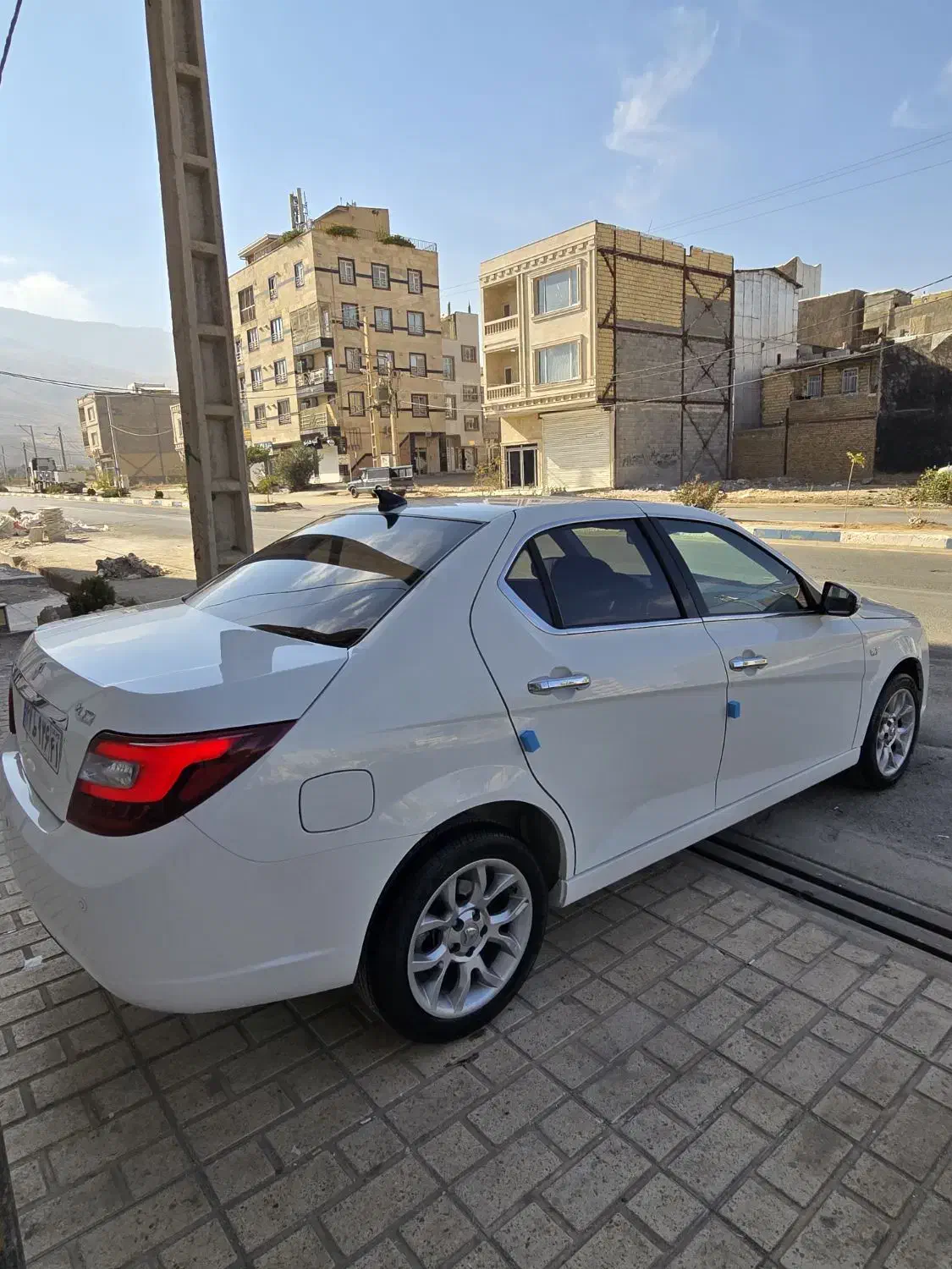 دنا پلاس توربو اتوماتesp ۱۴۰۲ در حد خشک|خودرو سواری و وانت|دورود, |دیوار