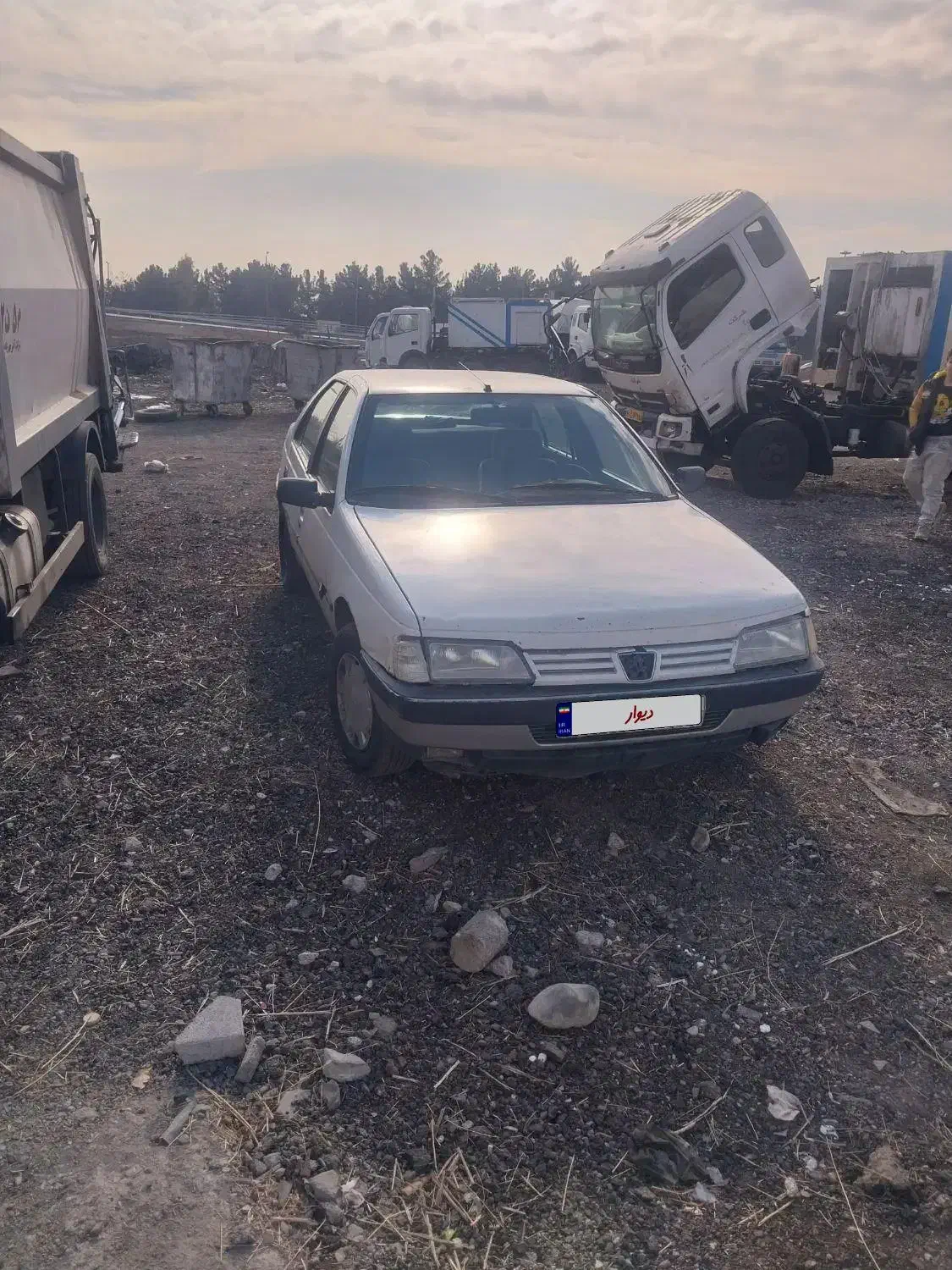 پژوآردی|خودرو سواری و وانت|اندیشه, اندیشه فاز ۴|دیوار