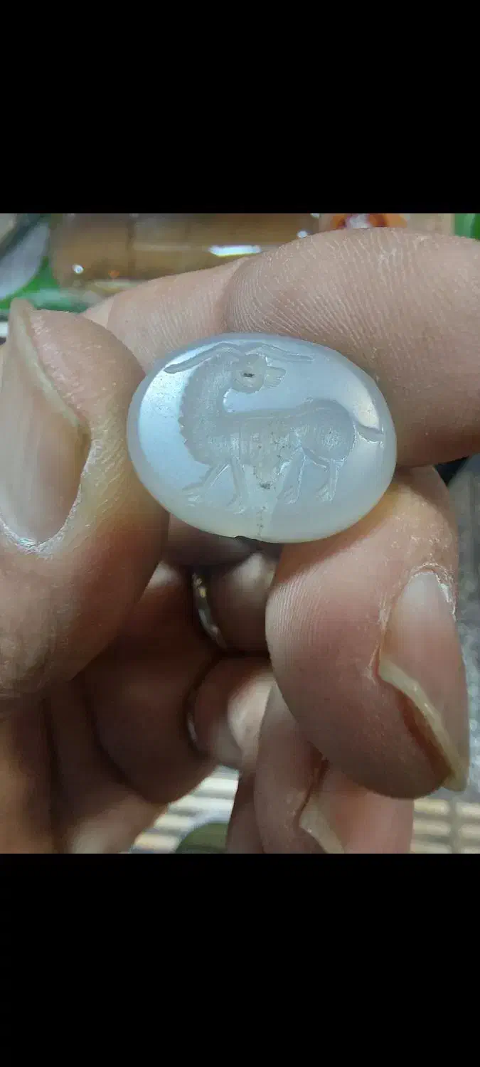 مهره قدیمی|کلکسیون اشیاء عتیقه|شیراز, سینما سعدی|دیوار