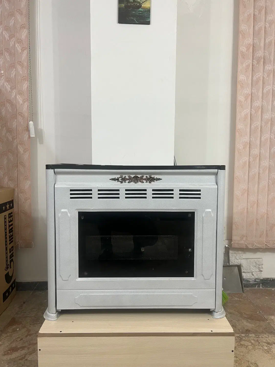 انواع بخاری گازی و شومینه گازی به قیمت تولیدی|بخاری، هیتر، شومینه|تبریز, |دیوار