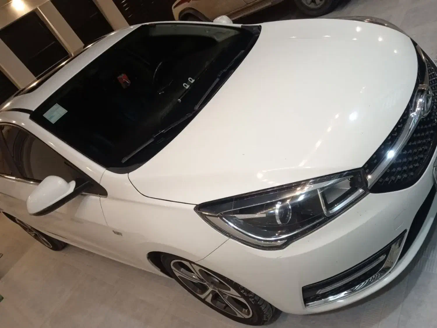 فروشی|خودرو سواری و وانت|نی‌ریز, |دیوار