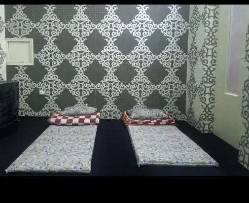 خوابگاه آقایان شبی ۸۰ هزار تومان|اجارهٔ کوتاهمدت آپارتمان و سوئیت|تهران, دروازه شمیران|دیوار