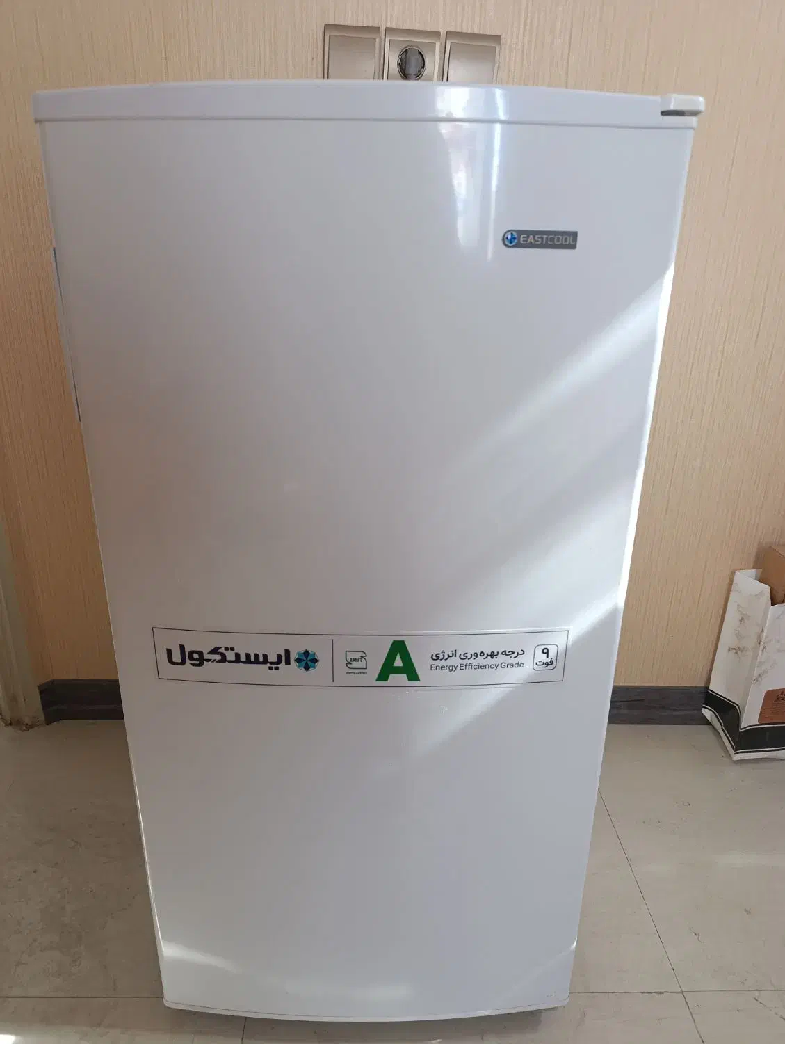 یخچال فریزر مینی ایستکول ۹ فوت|یخچال و فریزر|اصفهان, حسینآباد|دیوار