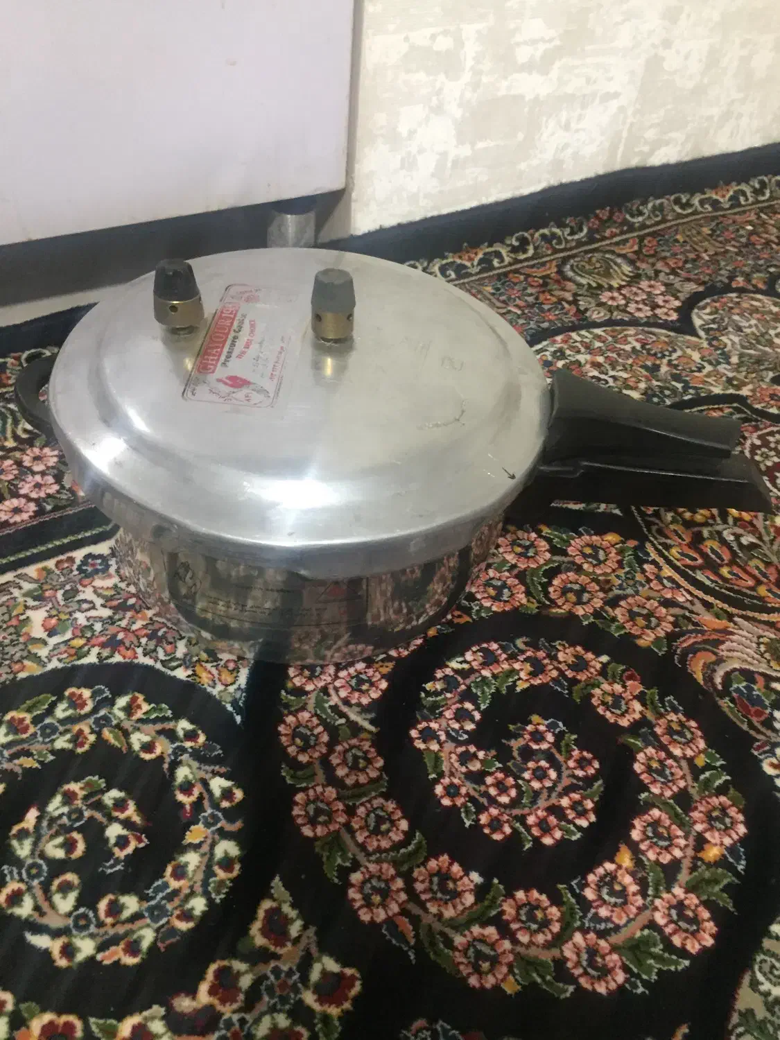 دیگ زودپز سالم ونو|ظروف پختوپز|بروجرد, |دیوار