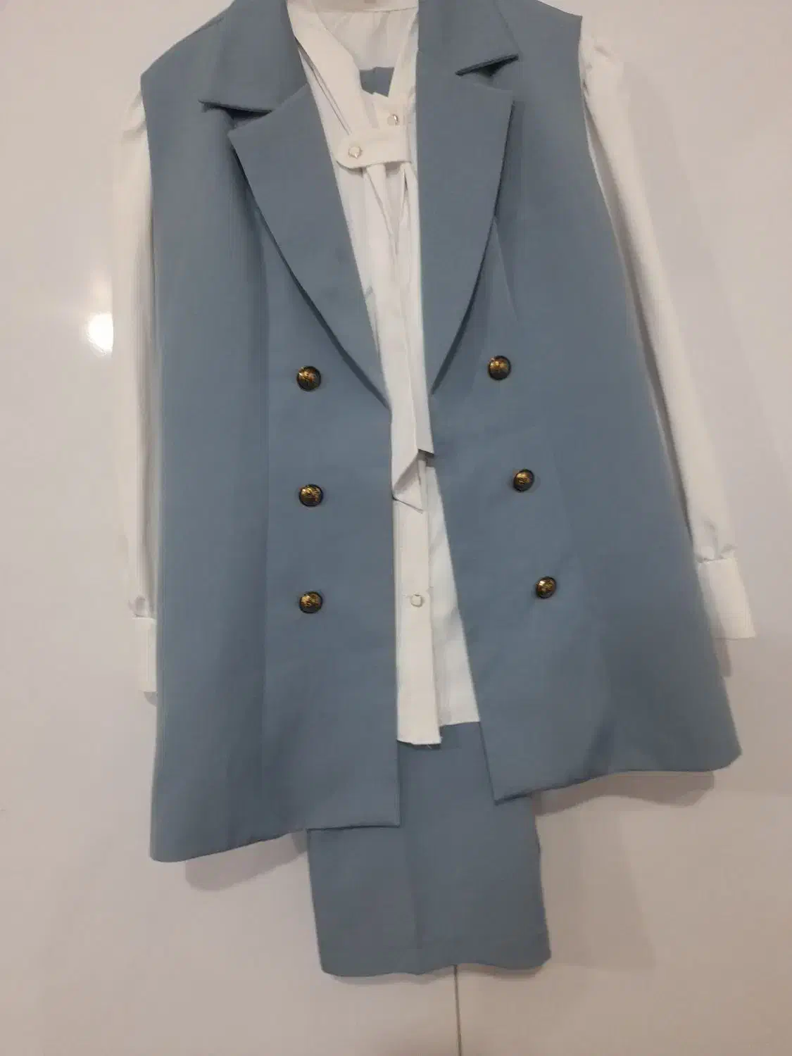 لباس|لباس|شیرینسو, |دیوار