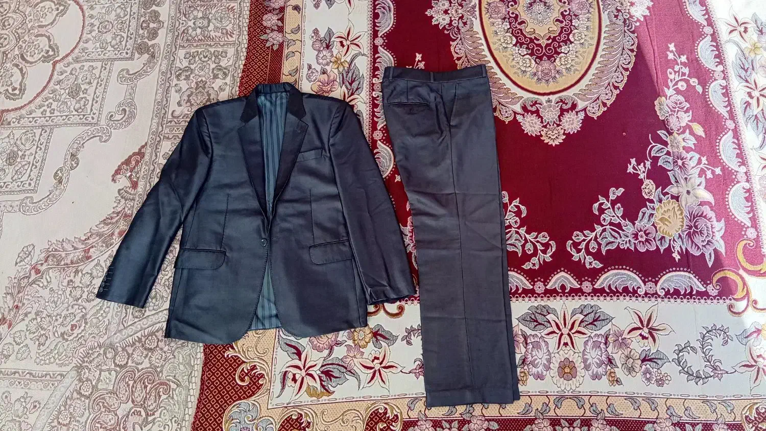 کت و شلوار|لباس|دهگلان, |دیوار