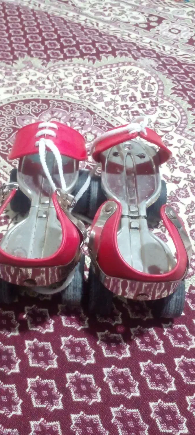 کفش اسکیت|دوچرخه، اسکیت، اسکوتر|ورامین, خیر آباد|دیوار