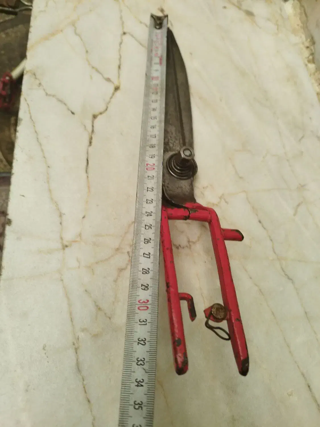 قیچی قدیمی و آنتیک اتیقه|کلکسیون اشیاء عتیقه|قدس, شهر‌قدس|دیوار