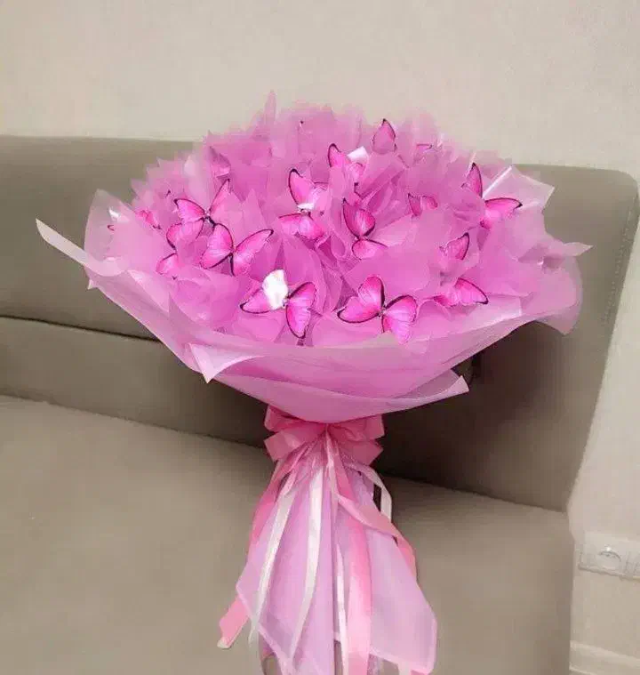 پروانه ای|گل مصنوعی|کرمان, |دیوار