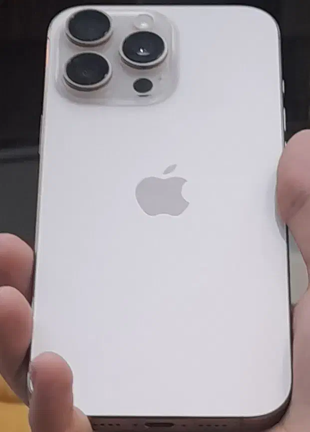 گوشی آیفون ۱۶ پرومکس ریجستری|موبایل|آباده, |دیوار