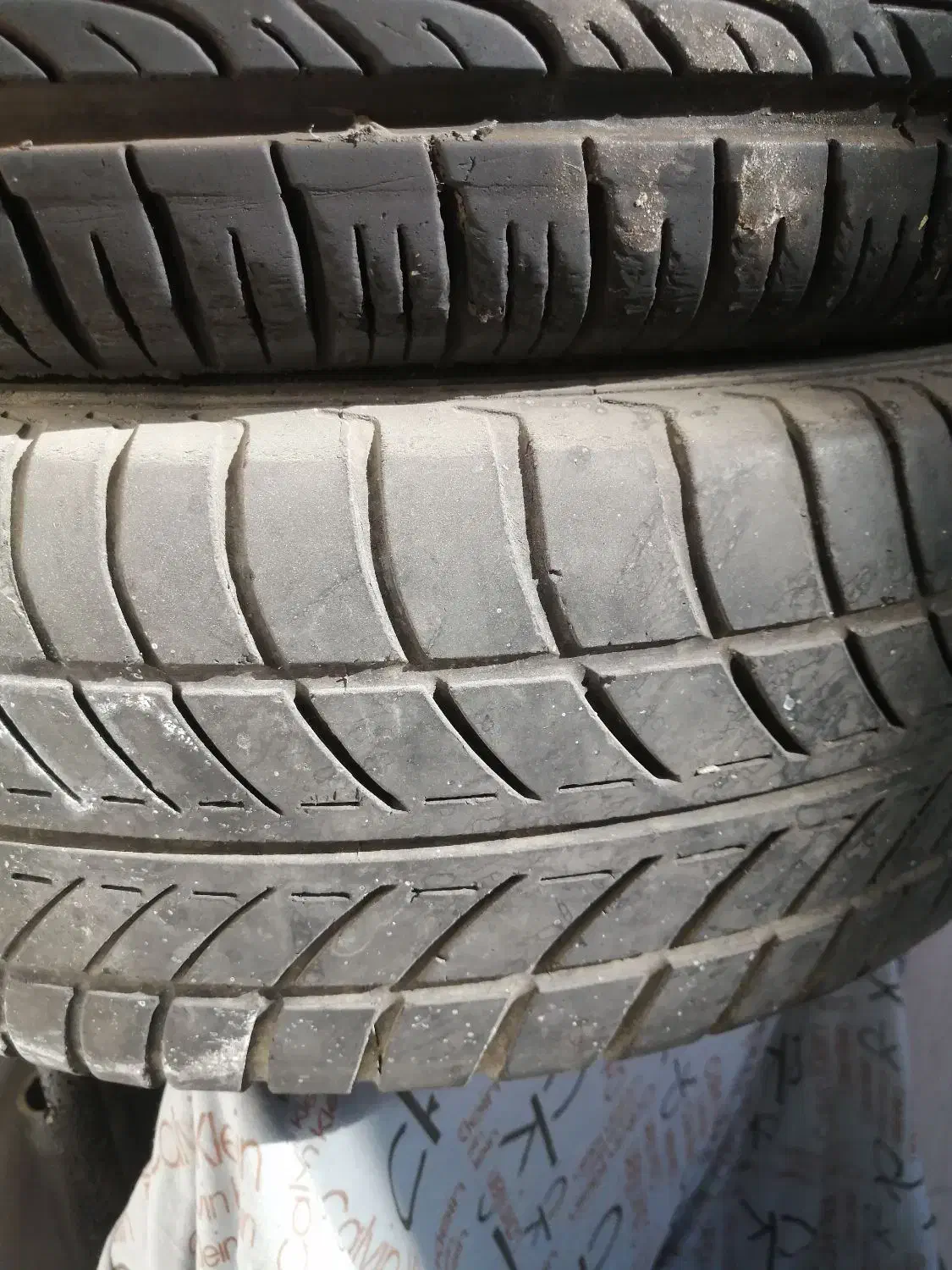 لاستیک و رینگ در حد نو|قطعات یدکی و لوازم جانبی|قم, شاه ابراهیم|دیوار