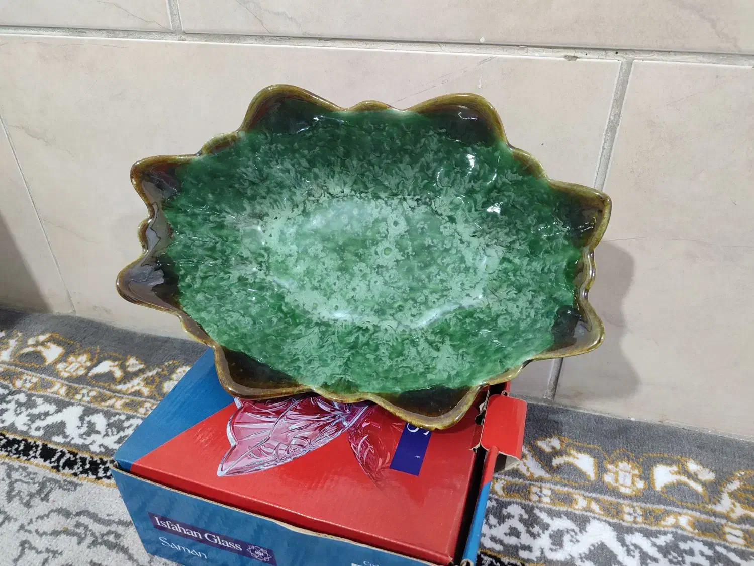 وسایل آشپزخانه|ظروف سرو و پذیرایی|شیراز, کوشک میدان|دیوار