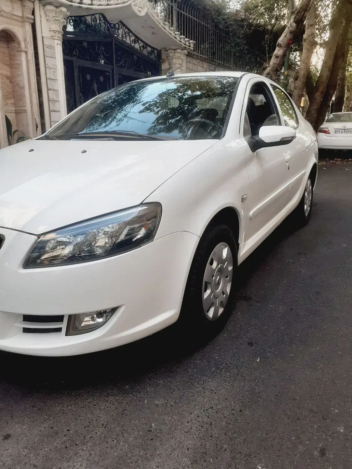 **رانا پلاس ۱۴۰۱ بی رنگ**|خودرو سواری و وانت|رشت, شالکو|دیوار