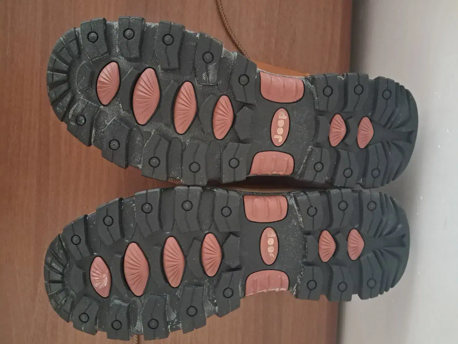 کفش jeep|کیف، کفش، کمربند|بجنورد, |دیوار