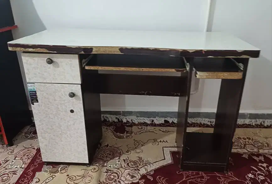 میز|میز تحریر و کامپیوتر|ایلام, |دیوار