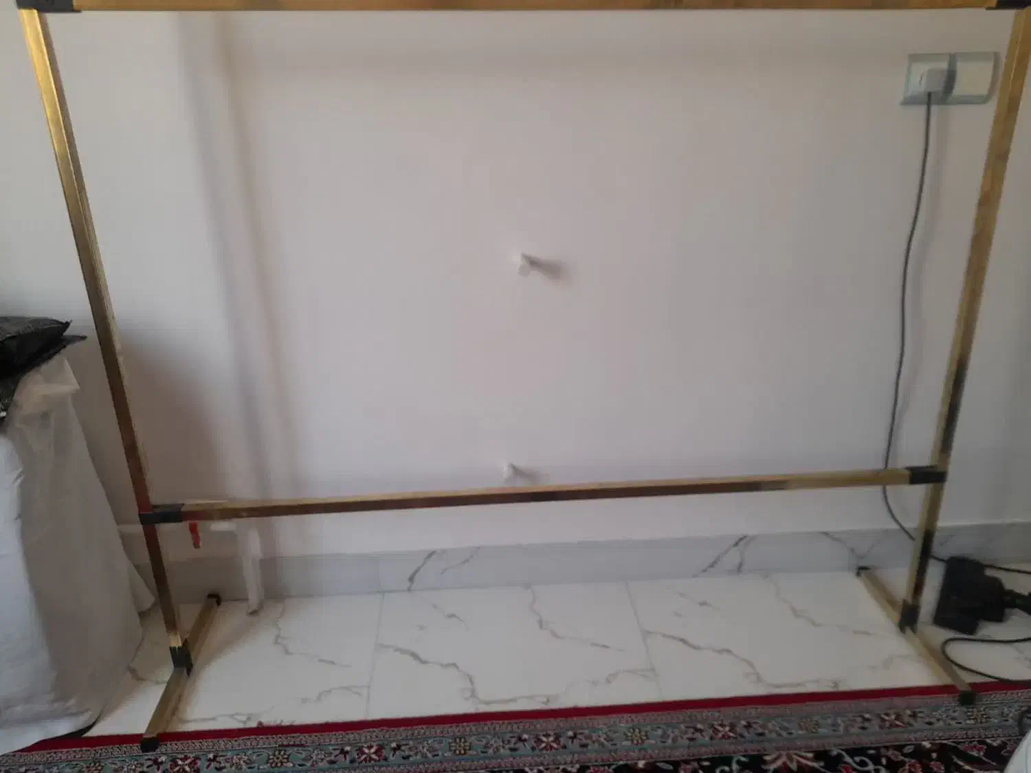 رگال نو|بندرخت و رختآویز|کنگاور, |دیوار