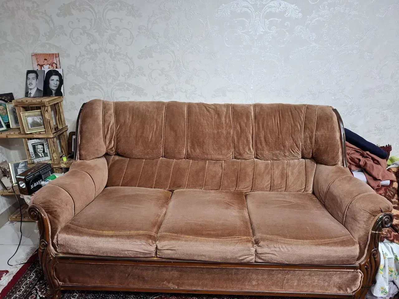 فروش دو دست مبل استیل و راحتی|مبلمان خانگی و میز عسلی|دورود, |دیوار