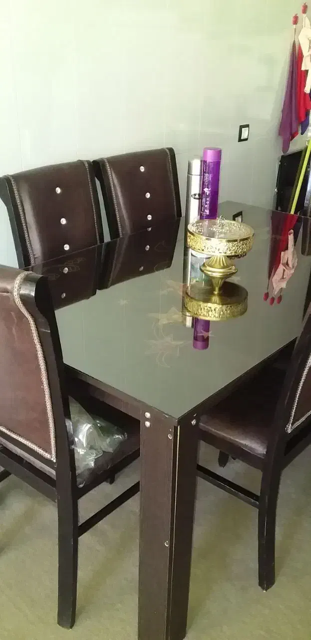 وسایل فروشی|میز و صندلی غذاخوری|دالاهو, |دیوار